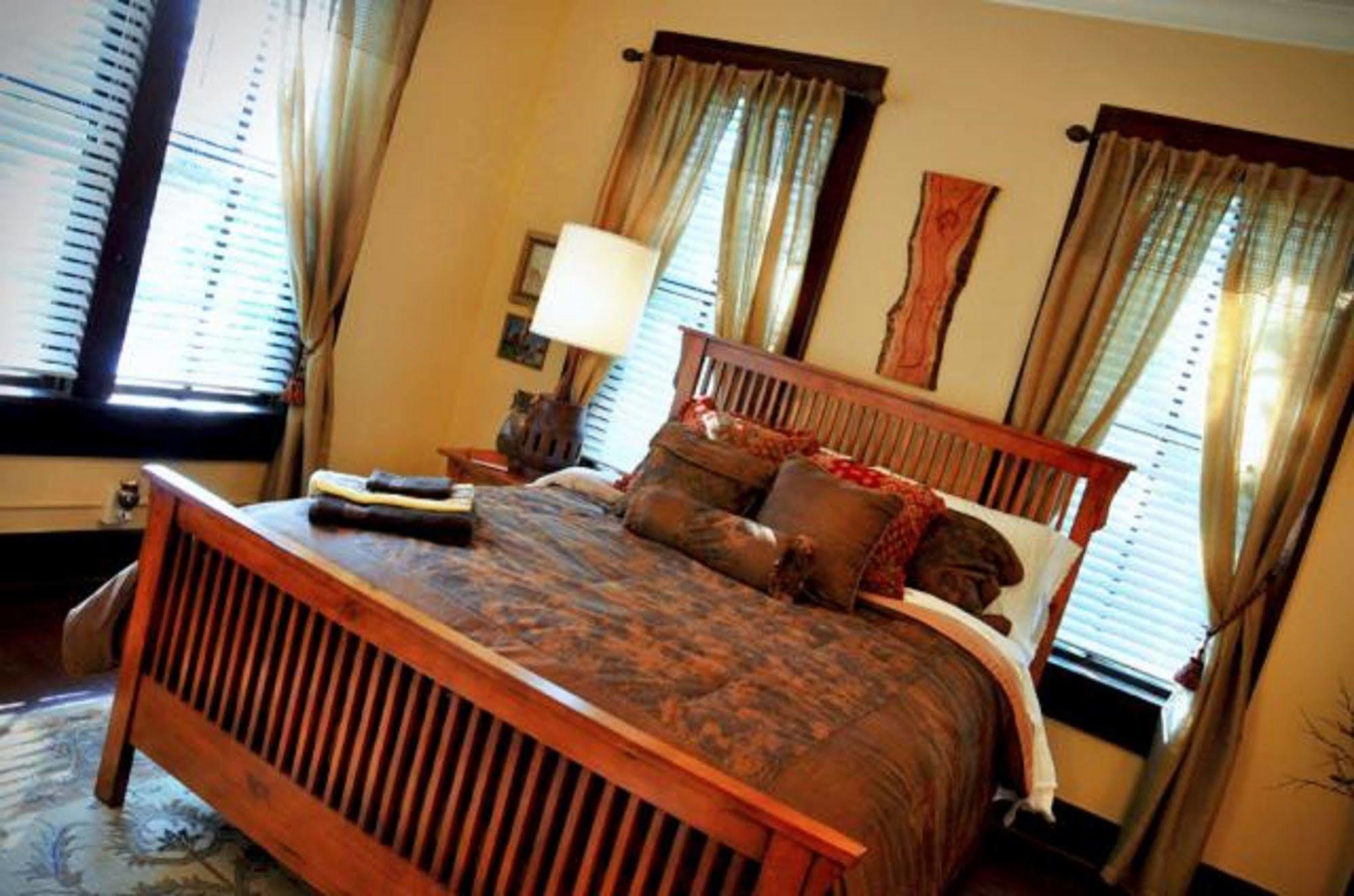 Texas Forest Country Retreat Huntington Dış mekan fotoğraf